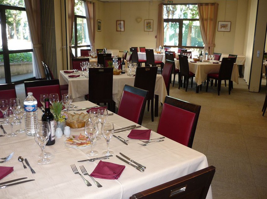 Hôtel Restaurant Le Teinchurier