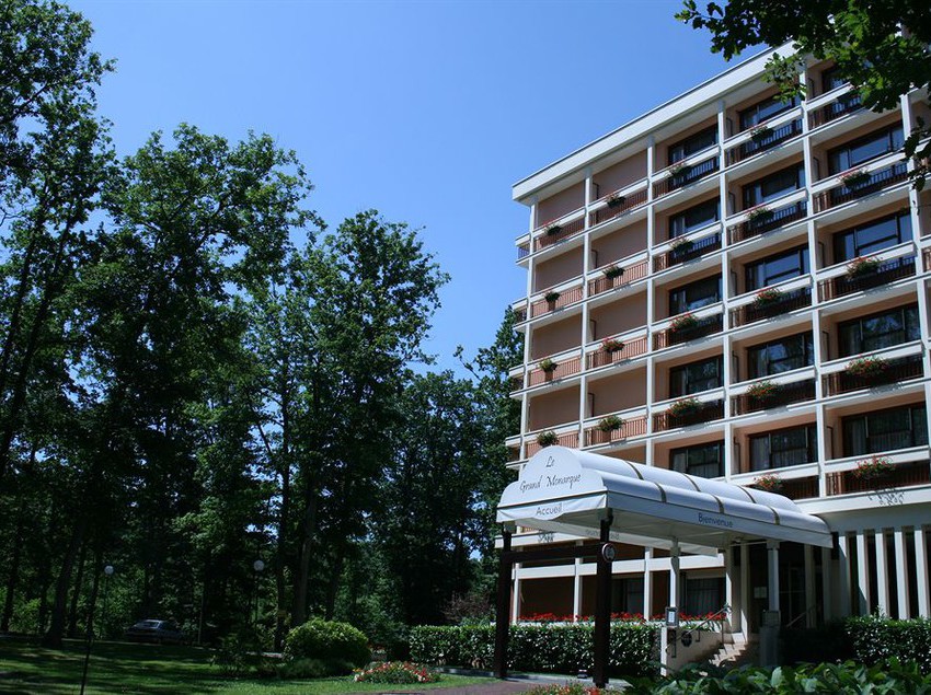 Hotel Le Grand Monarque 