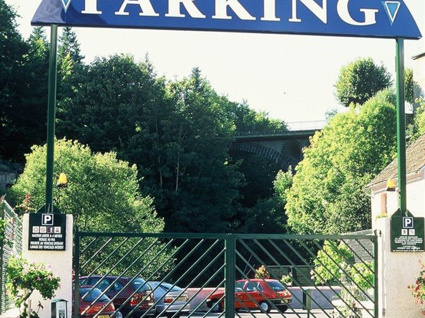 Hôtel Le Charlet  | La Bourboule | Puy-de-Dome | France 1