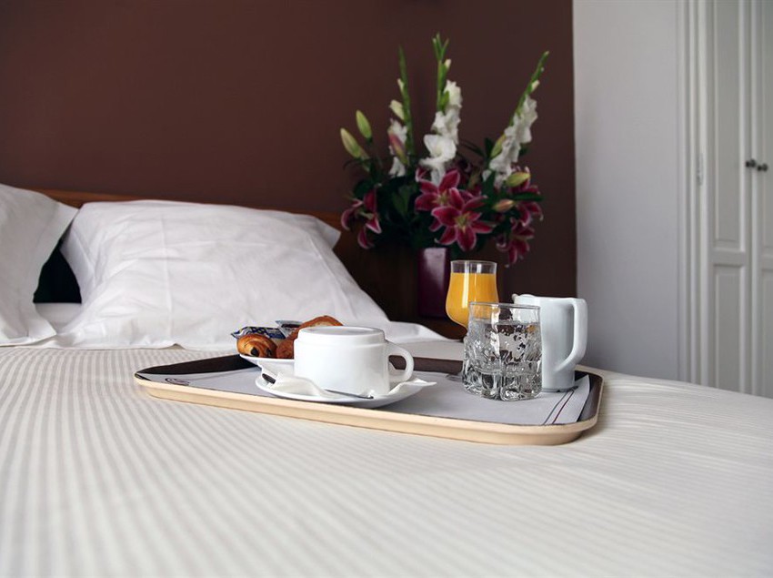 Hôtel Briand  | Levallois Perret | Hauts-de-Seine | France 10