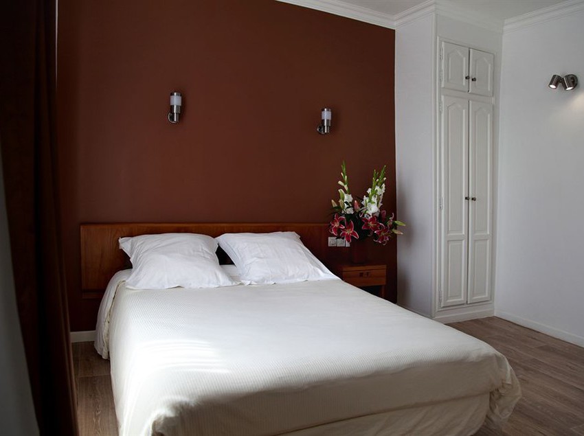 Hôtel Briand  | Levallois Perret | Hauts-de-Seine | France 13