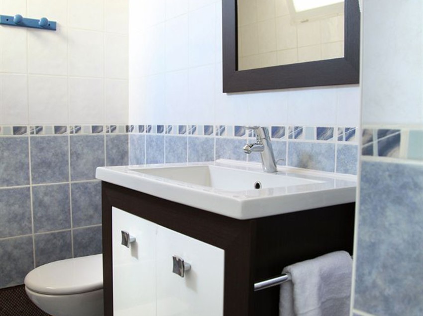 Hôtel Briand  | Levallois Perret | Hauts-de-Seine | France 4