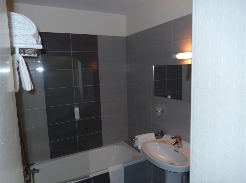 Hôtel De La Valette  | Cesson Sevigne | Ille-et-Vilaine | France 6