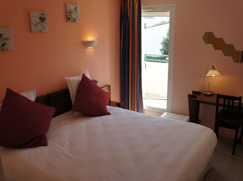 Hôtel De L'europe  | Perros Guirec | Côtes-d'Armor | France 19