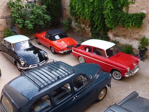 Hotel De La Vallee De L'arc Trets Bocas del Ródano