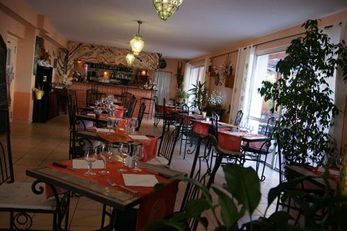 Hôtel De La Clape  | Narbonne | Aude | France 19