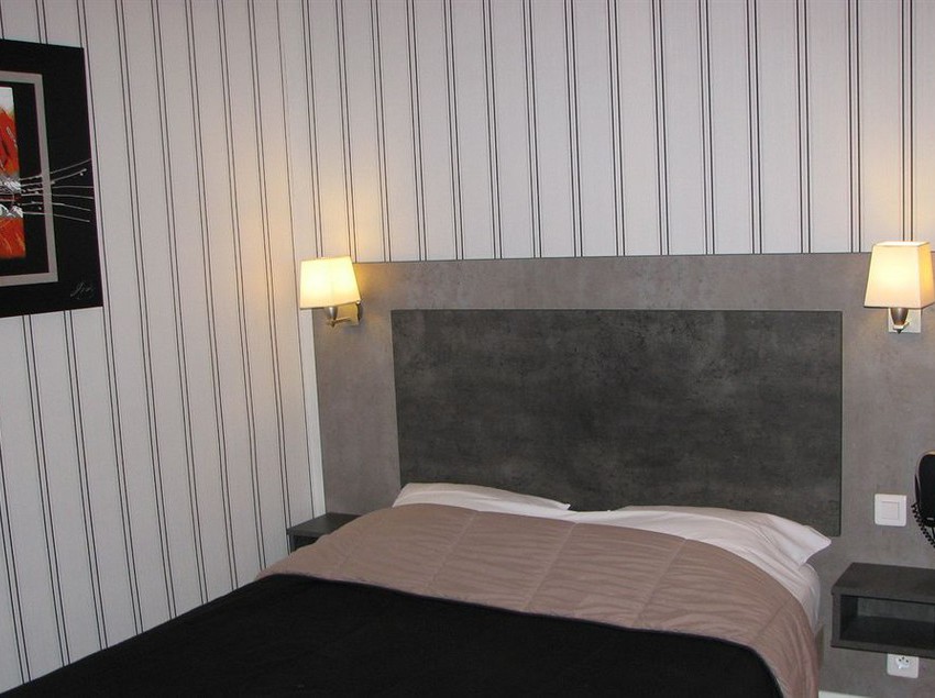 Hôtel La Croix Blanche  | Tarbes | Hautes-Pyrenees | France 13