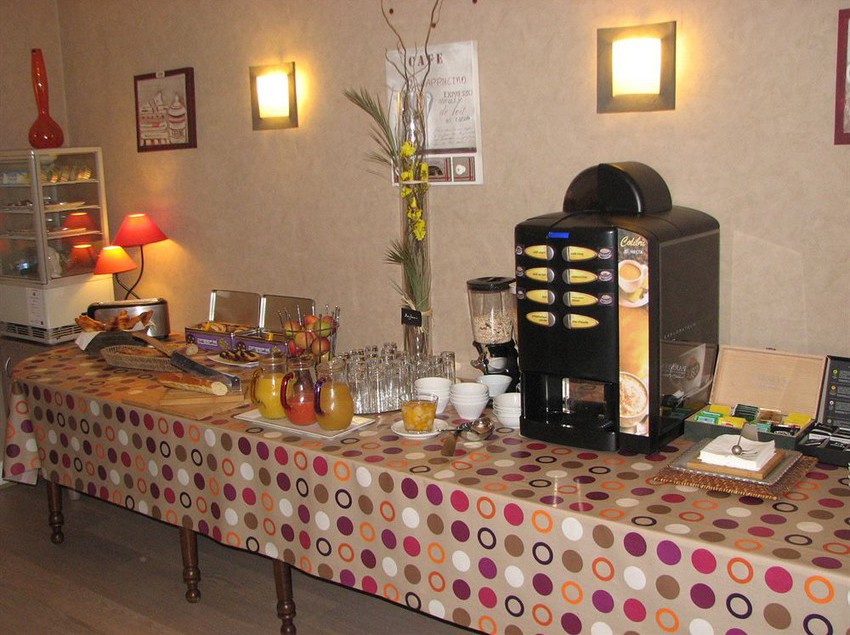 Hôtel La Croix Blanche  | Tarbes | Hautes-Pyrenees | France 3