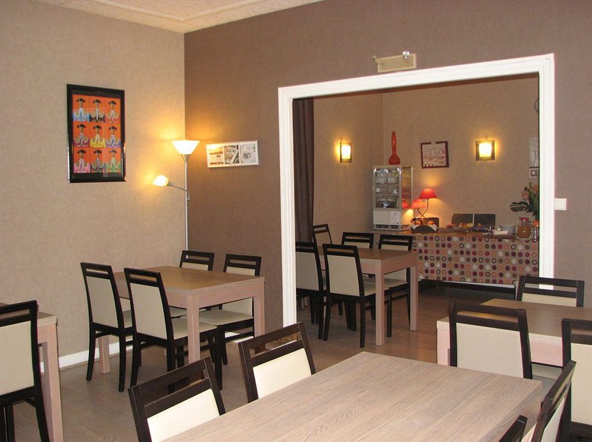 Hôtel La Croix Blanche  | Tarbes | Hautes-Pyrenees | France 4