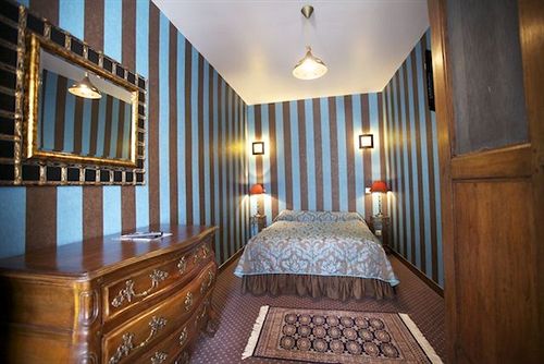 Hotel De La Poste  | Langres | Alto Marne | Francia 1