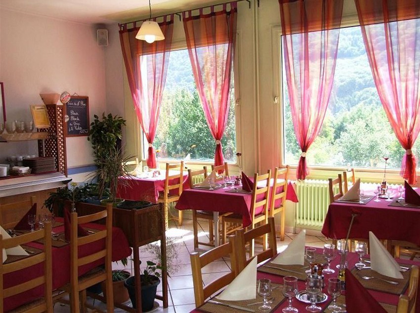 Hotel Le Panoramic  | Allevard | Isere | France 8