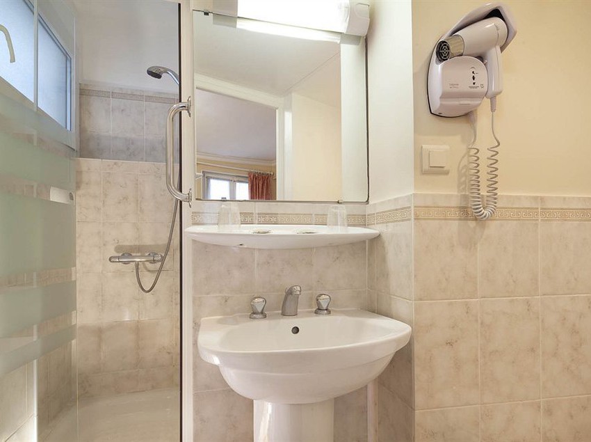 Hôtel Eiffel Turenne  | Paris | Paris | France 18