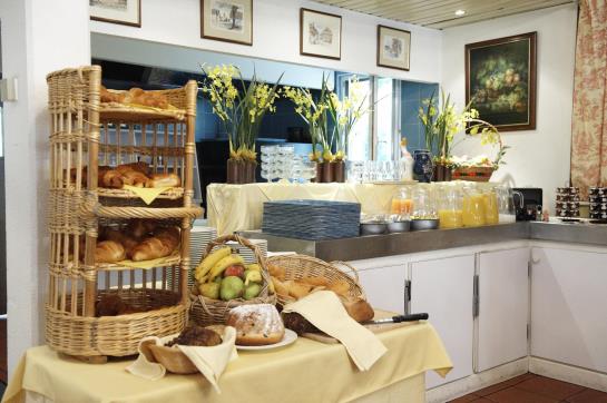 Comfort Hotel Montagne Verte  | Strasbourg | Bas-Rhin | France 13