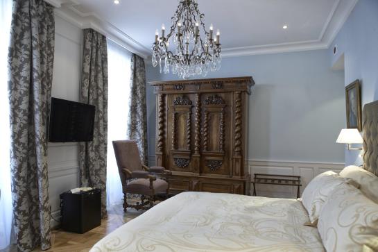 Hôtel Le Bouclier D' Or  | Strasbourg | Bas-Rhin | France 8