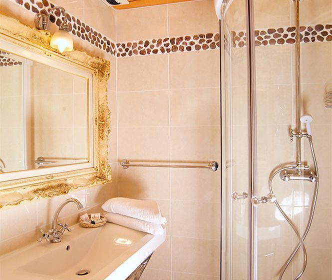 Hôtel Venise  | Paris | Paris | France 15