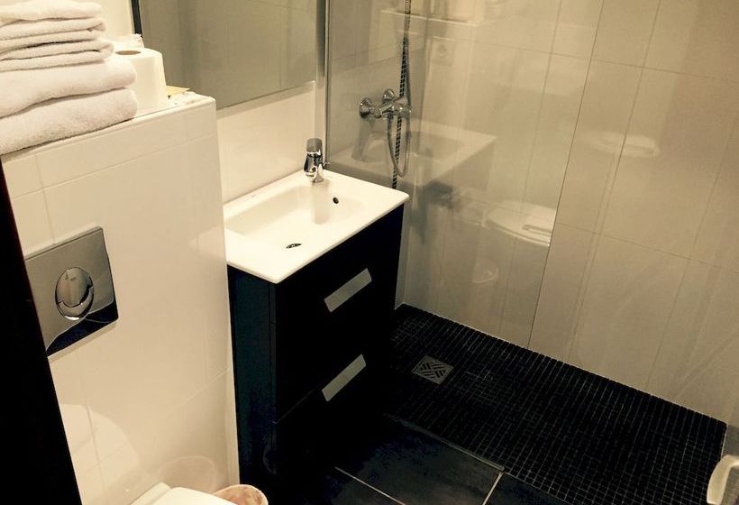 Hôtel Du Moulin  | Niort | Deux-Sevres | France 16