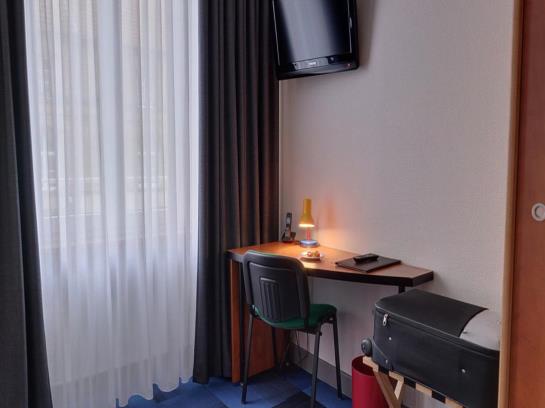 Hôtel De Paris  | Saint Avold | Moselle | France 1