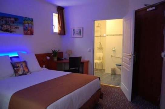 Brit Hotel Du Fort  | Meulan | Yvelines | France 1