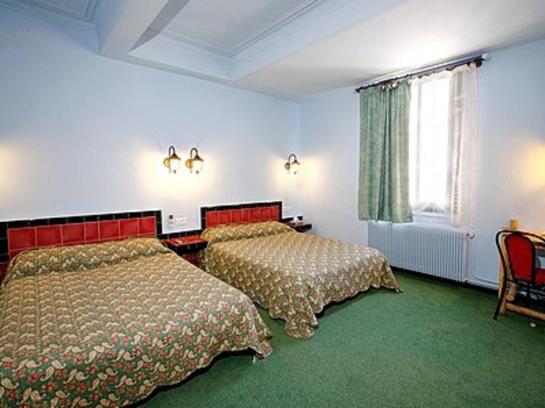 Hôtel Chez Carrière  | Aigues Mortes | Gard | France 3