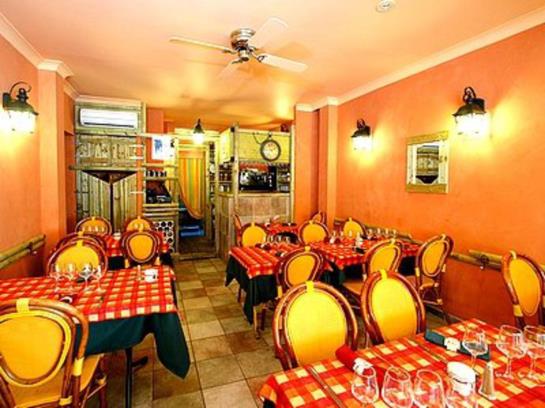 Hôtel Chez Carrière  | Aigues Mortes | Gard | France 4