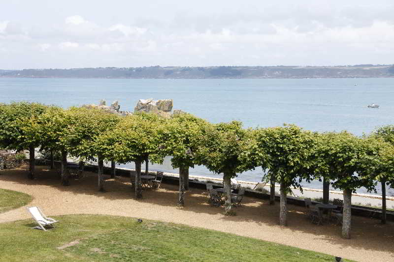 Le Grand Hôtel Des Bains 