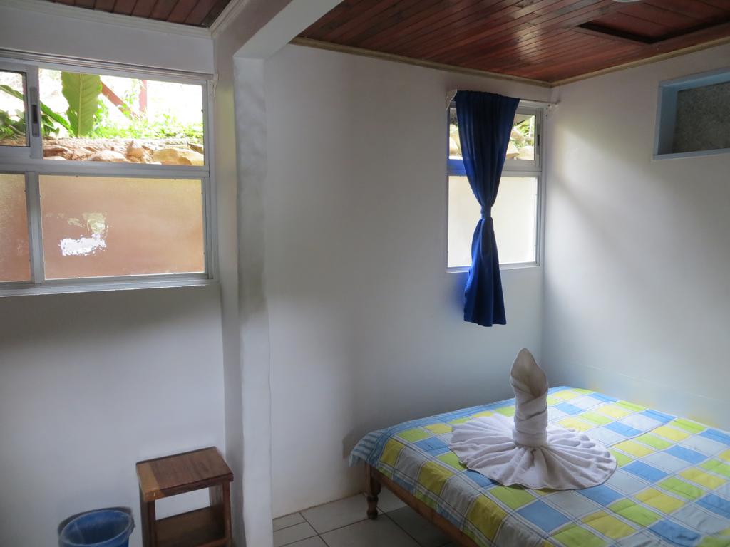 Bed and Breakfast Cabinas Nuestra Kasa  | Santa Elena | Puntarenas | Costa Rica 14
