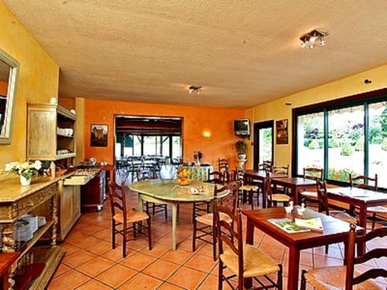 Hotel L'Oustal  | Vezac | Dordogne | France 1