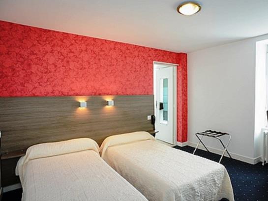 Hotel Au Moyne De Saire 