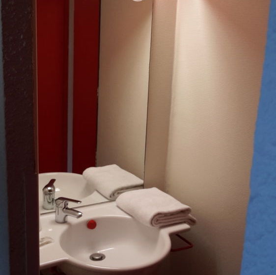 Hôtel Première Classe Avignon - Courtine  | Avignon | Vaucluse | France 5