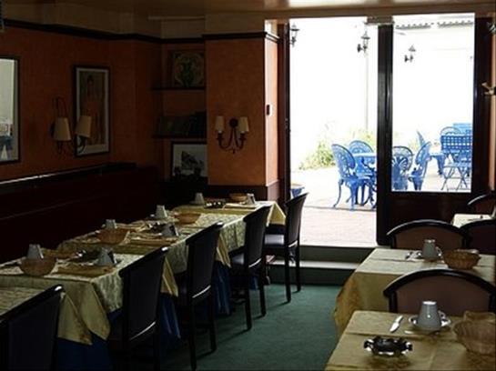 Hôtel Au Relais Nivernais  | Nevers | Nievre | France 9