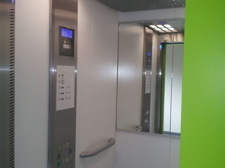 Fasthotel Dunkerque  | Grande Synthe | Nord | France 18