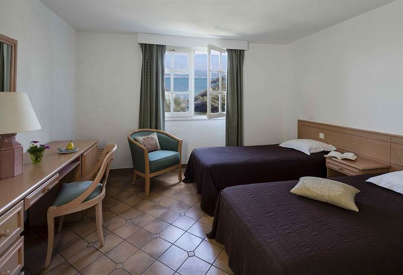 Hôtel Le Canoubié  | Six Fours les Plages | Var | France 1