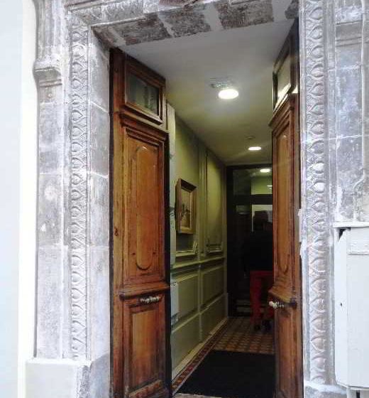 Hôtel Montmartre  | Paris | Paris | France 9