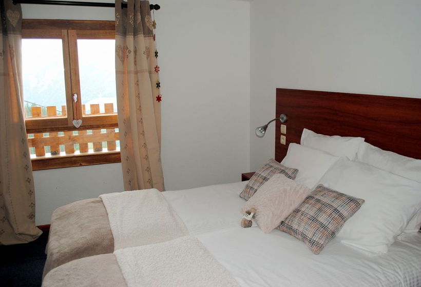 Hotel Escale Blanche Chatel Alta Saboya