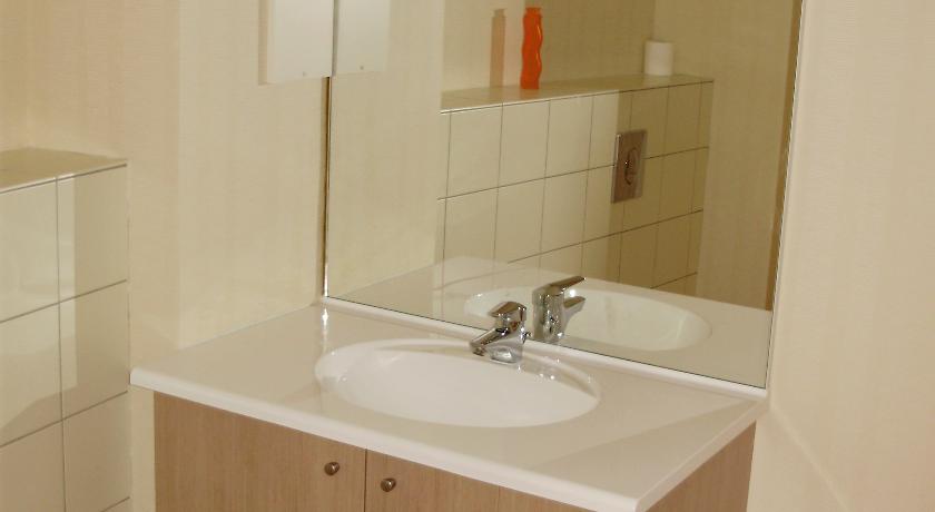 Aparthotel Cerise Les Thermes  | Luxeuil les Bains | Haute-Saone | France 4