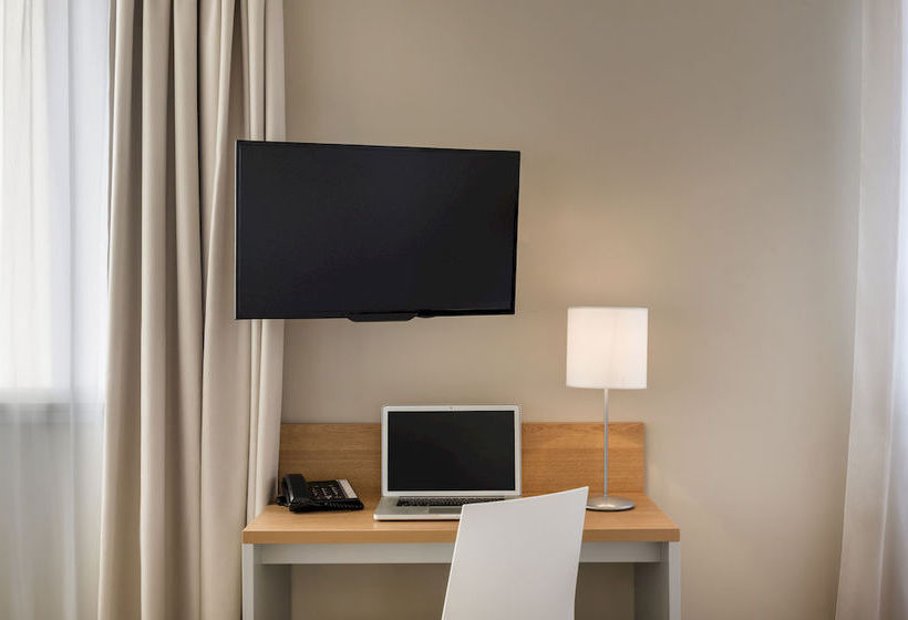 Aparthotel Adagio Access Dijon Republique   | Dijon | Cote d'Or | France 14