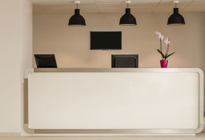 Aparthotel Adagio Access Dijon Republique   | Dijon | Cote d'Or | France 18