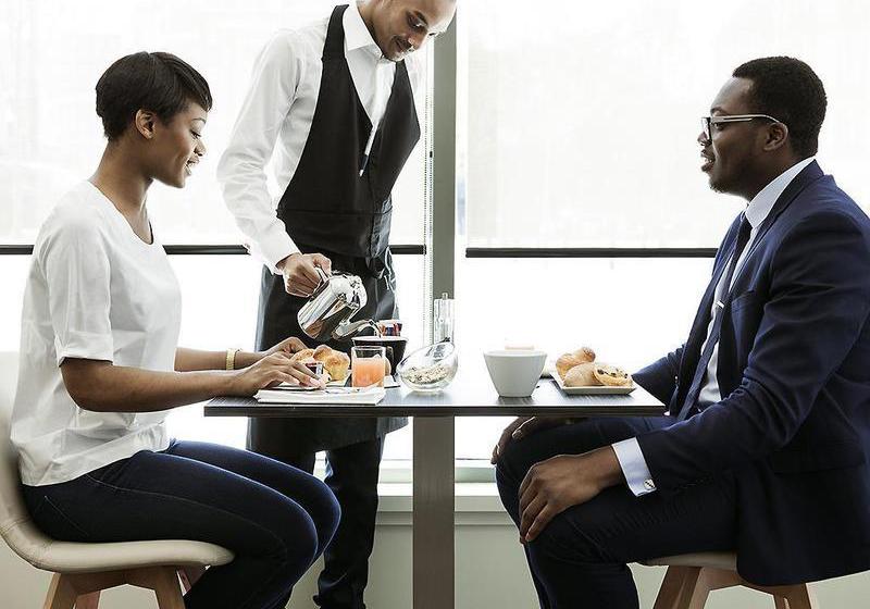 Novotel Paris Saint Denis Stade Basilique  | Saint Denis | Seine Saint Denis | France 1