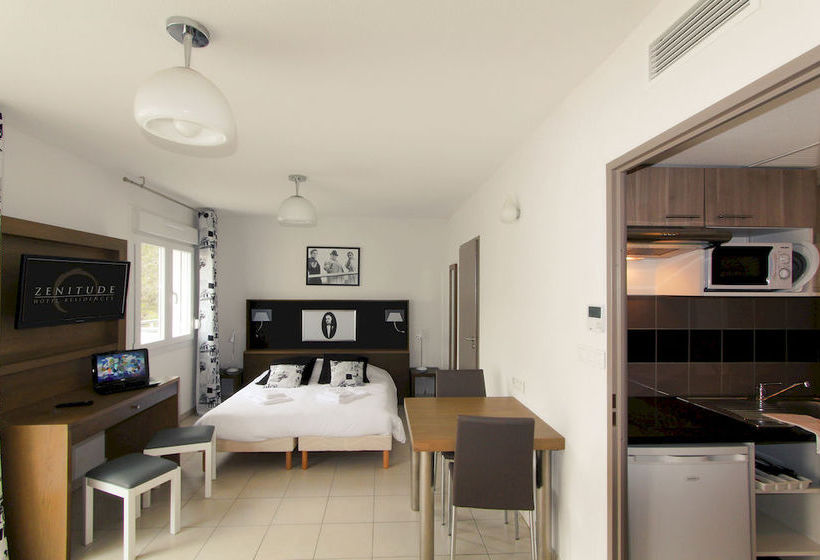 Zenitude Hotel-residences Le Maestria  | Antibes | Alpes-Maritimes | France 19