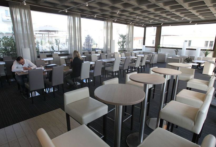 Zenitude Hotel-residences Le Maestria  | Antibes | Alpes-Maritimes | France 7