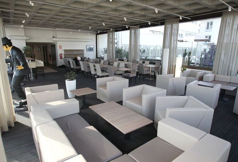 Zenitude Hotel-residences Le Maestria  | Antibes | Alpes-Maritimes | France 8