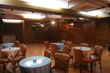 Hotel Pol  | Sant Julia de Loria | Andorra | Europa 9