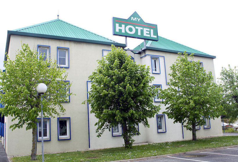 MY Hotel  | Ifs | Calvados | Francia 11