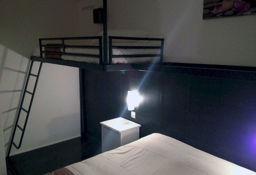 MY Hotel  | Ifs | Calvados | Francia 13