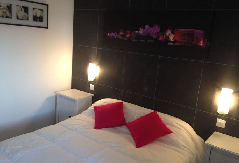 MY Hotel  | Ifs | Calvados | Francia 4