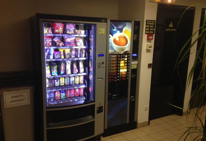 MY Hotel  | Ifs | Calvados | Francia 6