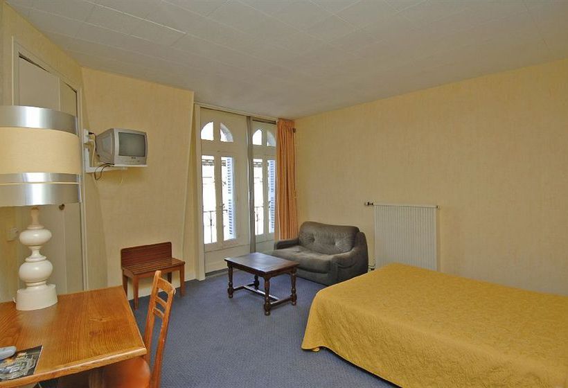 Hôtel Au Chapon Fin  | Poitiers | Vienne | France 2