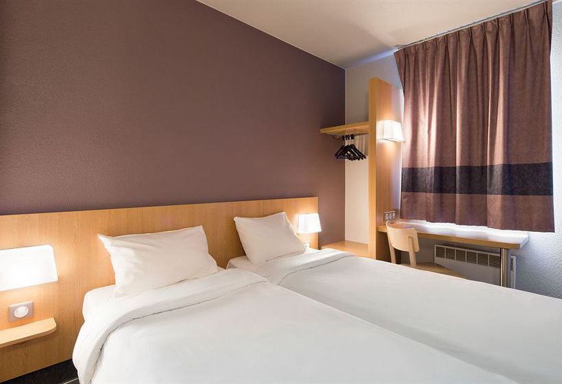 Hotel B & B Goussainville Aeroport Roissy 