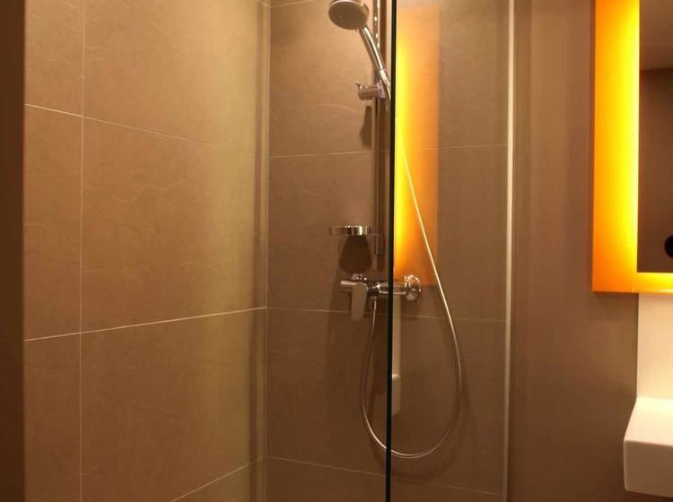 Hotel Ibis Styles Gien  | Gien | Loiret | Francia 6