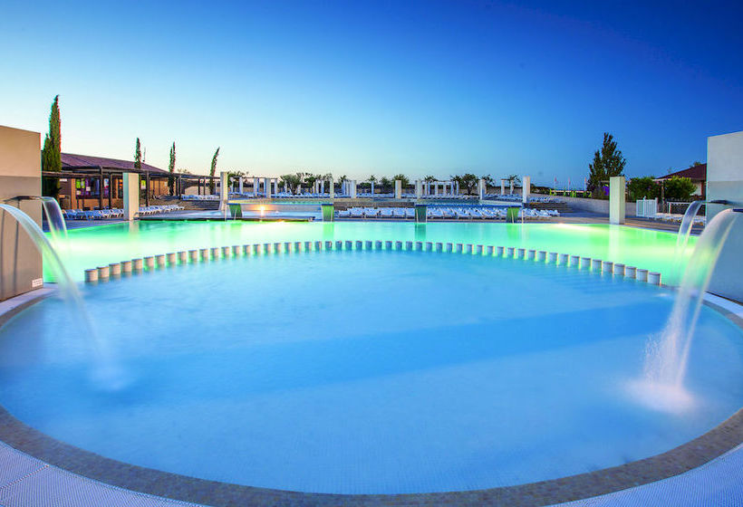 Hôtel Camping Domaine De La Dragonniere  | Vias | Herault | France 17